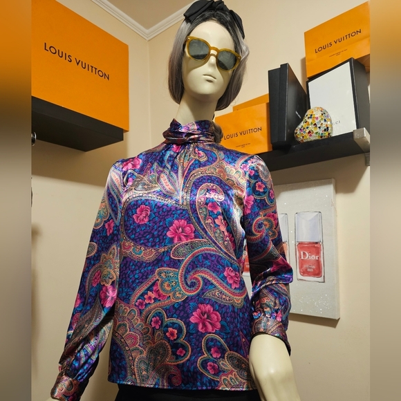 High Notes New York Tops - Vintage 80s silk multicolor long sleeve Blouse.